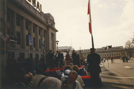 Crowd at Pacific Central Station for arrival of Jeanne Sauvé