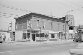 [Powell Show Renew at Powell Street and Gore Avenue]