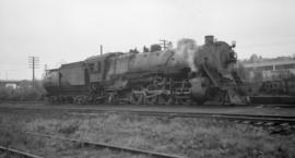 G.N.R. [Steam,] Freight Eng. [#]3233 [Class 2-8-2]
