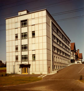 Exterior view of Grace Hospital