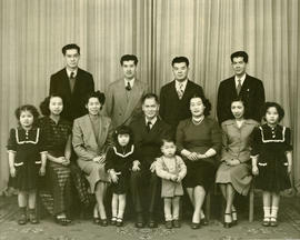 Ko - Bong Simon family - 1950