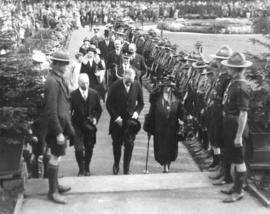 [Lord and Lady Byng accompanied by Mayor L.D. Taylor during an official visit]