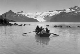 Looking up Lake Garibaldi from Battleship