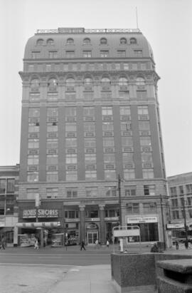 [207 West Hastings Street - Shores Credit Jewelers and Toronto Dominion Bank]