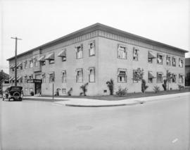 [Fairmont Apartments at 10th Avenue and Spruce Street]