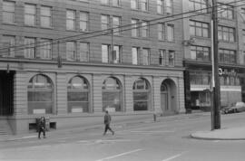 [Street view of 100 West Pender Street and  518 Beatty Street - Sun Tower Offices and Dalkeith]