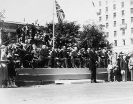 Saluting base at Kind Edward VII monument