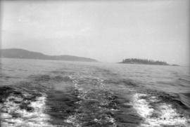 [Bowen Island scene from boat trip March 7, 1953]