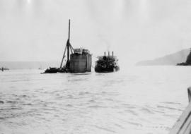 Barge and pier 2 caisson : September 29, 1924