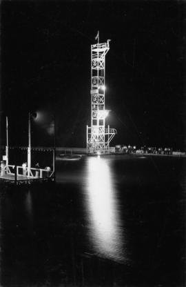 Kitsilano swimming pool, swimming and high diving by Hawaiians, August 1936