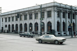 [The Royal Bank of Canada at 400 Main Street]