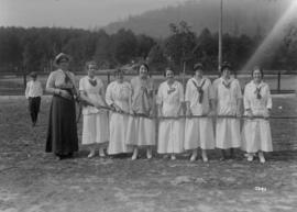 [B.C.] Sugar Refinery picnic [ladies' tug-o-war team]