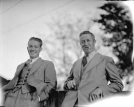 Pat Slattery, Sun/Fred Garvey, Province [Stuart Thomson on right]
