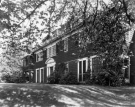 North facade of Seagate Manor