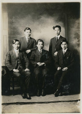 Eng - Henry w unidentified men