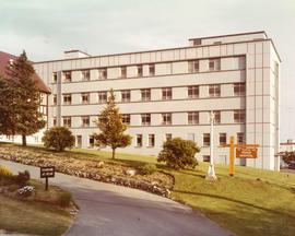 Exterior view of Grace Hospital