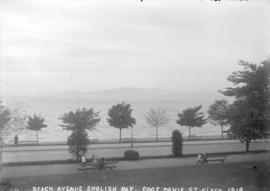 Beach Avenue English Bay, foot Davie St.