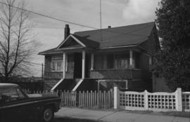 [5667 Kerr Street]