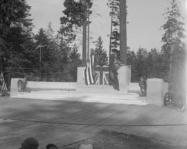 View of Harding Memorial prior to unveiling