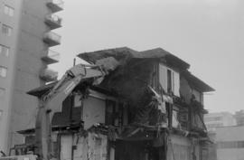 Demolition of Burrard St. VGCC [Vancouver Gay and Lesbian Community Centre]